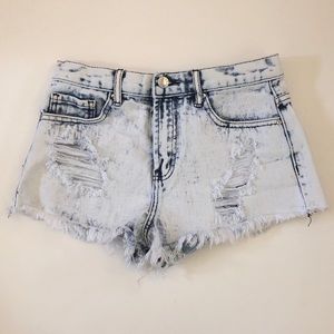 Forever 21 acid wash distressed jean shorts